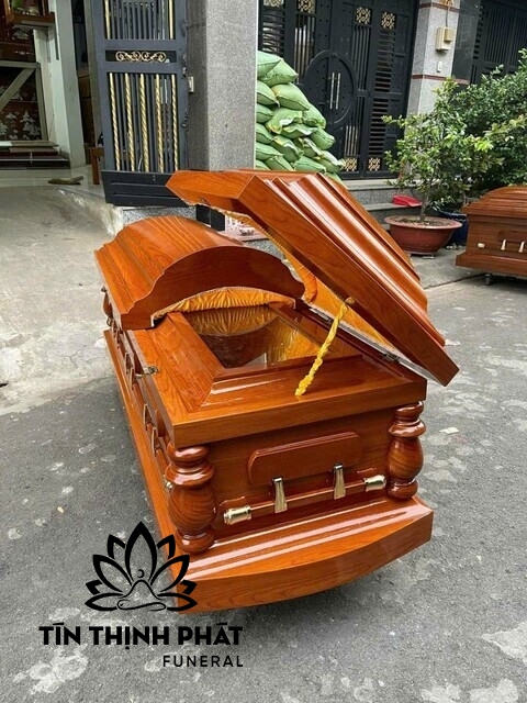 Quan Tài Công Giáo
