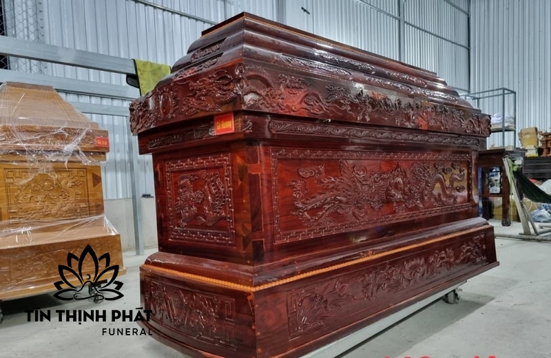 Quan Tài Gỗ Hương