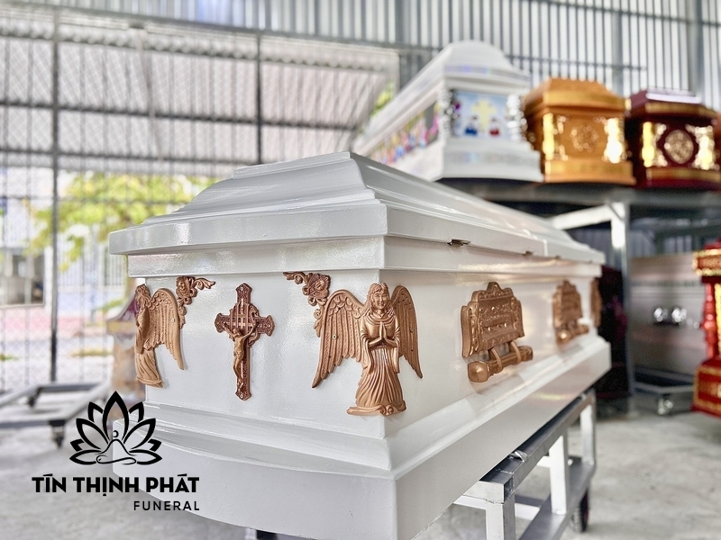 Quan Tài Công Giáo